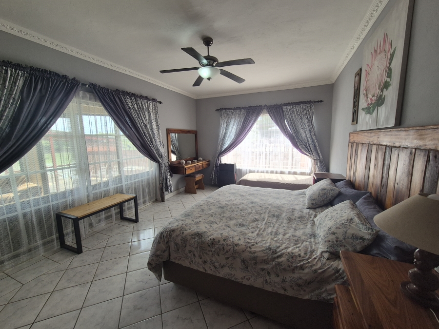 5 Bedroom Property for Sale in Bloemhof North West